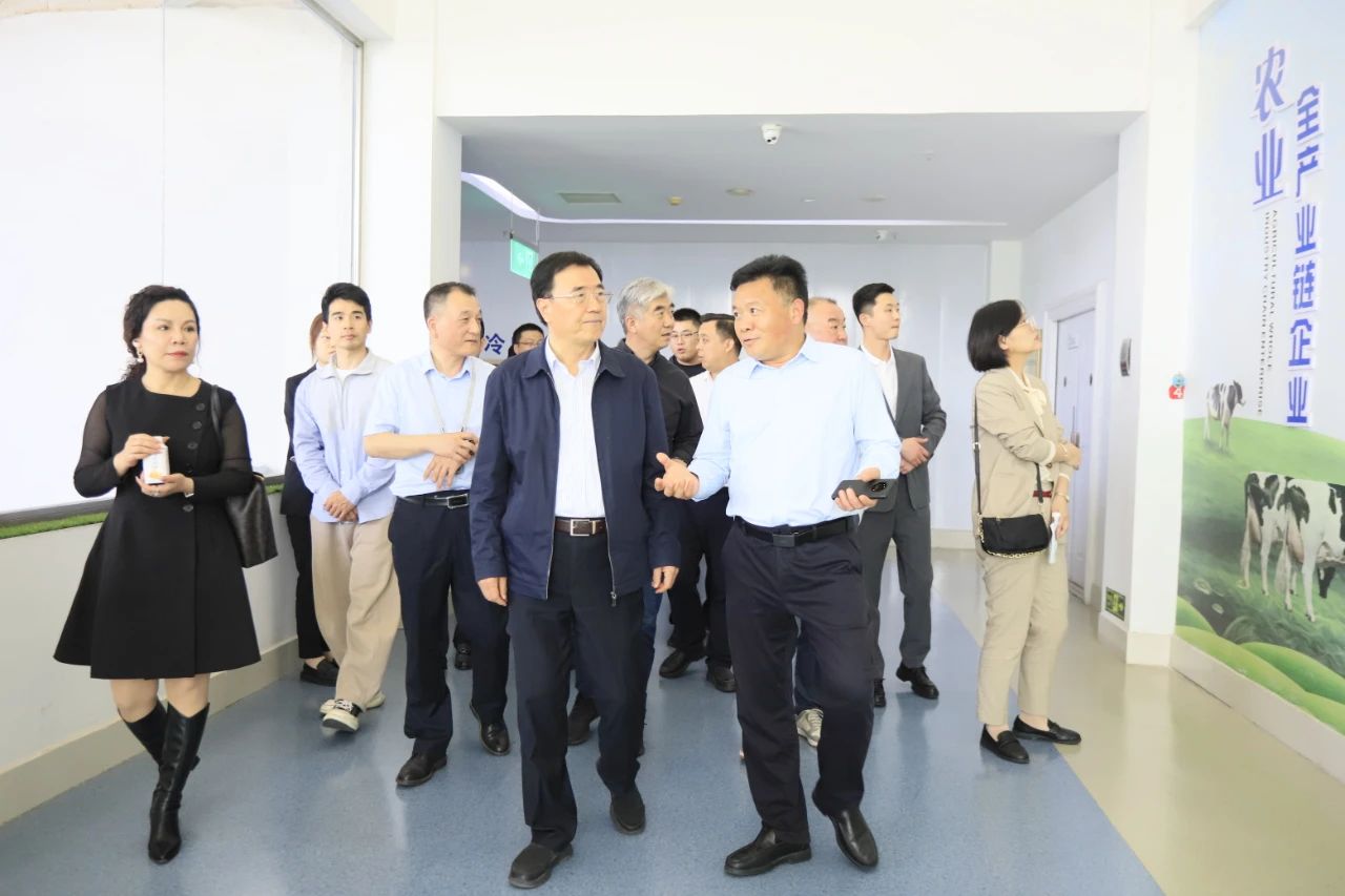 河南省2024國家“學(xué)生飲用奶計(jì)劃”推廣工作推進(jìn)會在鄭州成功舉辦！